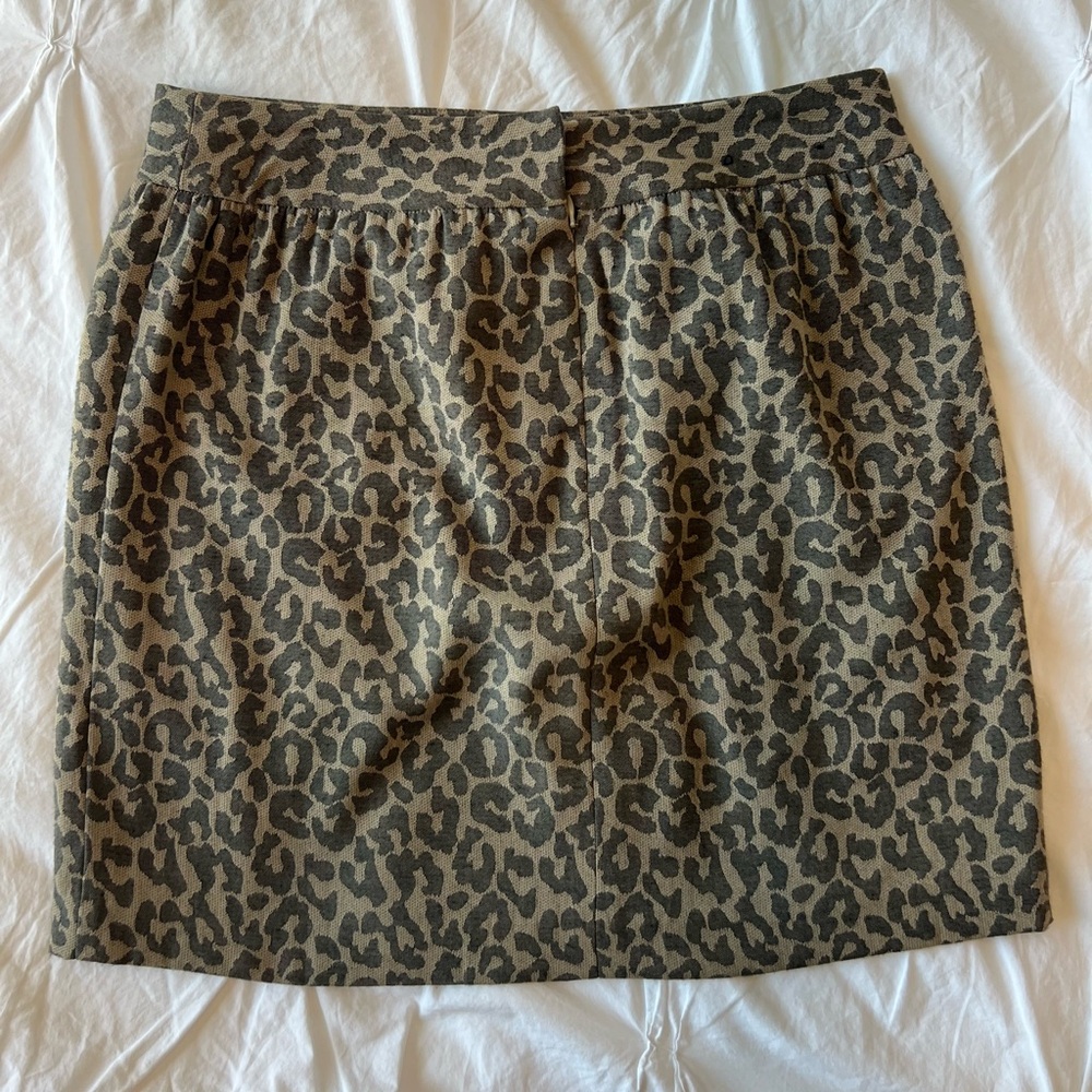 Leopard Print Skirt - Picture 2 of 3